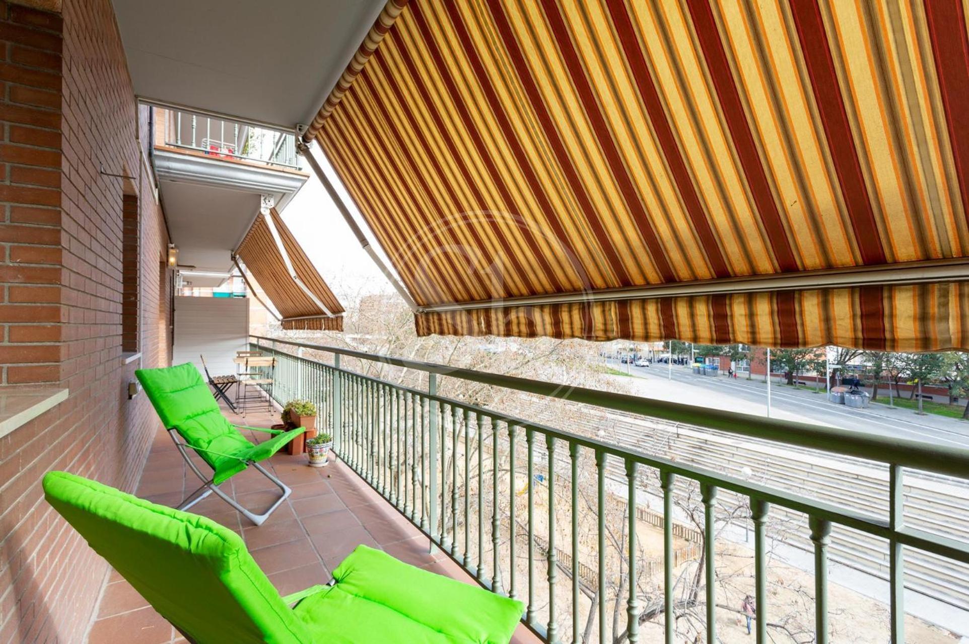 3 Con Balcon Apartamento